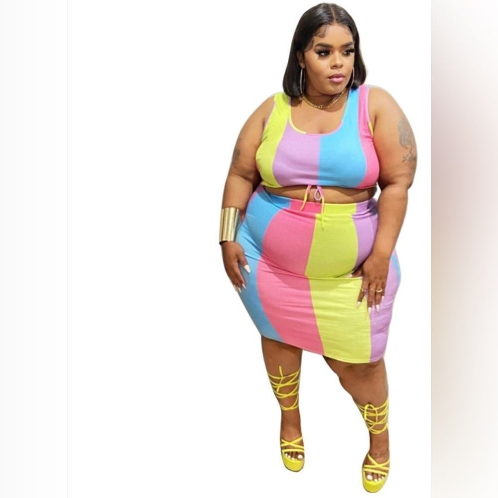 Plus size skirt set